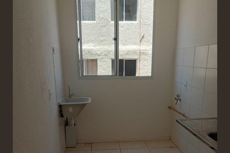 Cozinha de apartamento para alugar com 2 quartos, 42m² em Jardim Brasilia, Betim