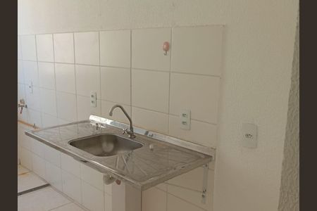 Cozinha de apartamento para alugar com 2 quartos, 42m² em Jardim Brasilia, Betim