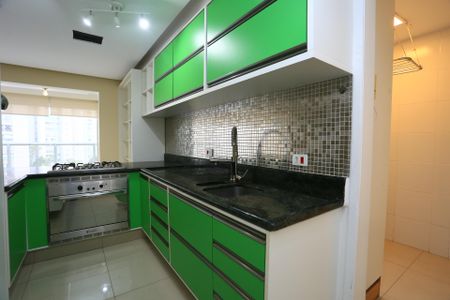 Apartamento para alugar com 106m², 2 quartos e 2 vagasCozinha