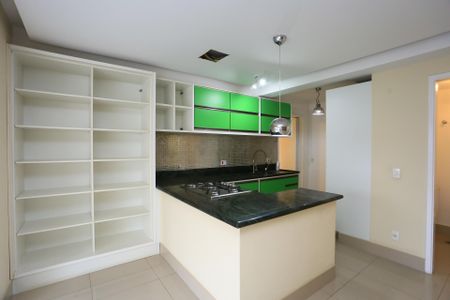 Apartamento para alugar com 106m², 2 quartos e 2 vagasCozinha