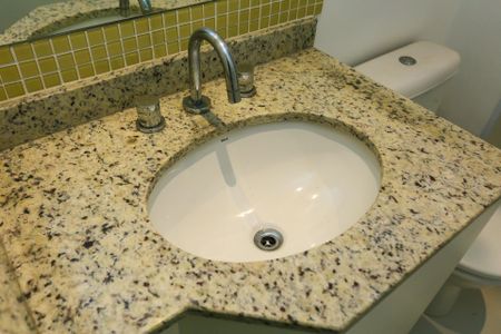 Apartamento para alugar com 106m², 2 quartos e 2 vagasBanheiro da Suíte 1