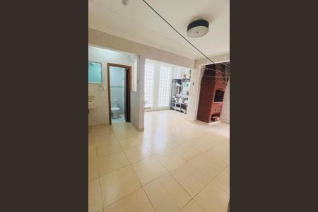 Casa à venda com 3 quartos, 145m² em Conjunto Habitacional Celia, São Bernardo do Campo