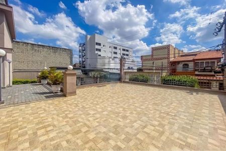 Casa à venda com 2 quartos, 130m² em Vila Ré, São Paulo