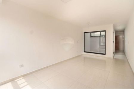 Casa à venda com 3 quartos, 105m² em Chácara Seis de Outubro, São Paulo