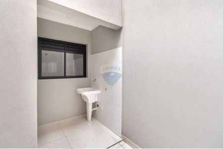 Casa à venda com 3 quartos, 105m² em Chácara Seis de Outubro, São Paulo