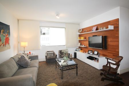 Sala de apartamento à venda com 3 quartos, 139m² em Itaim Bibi, São Paulo