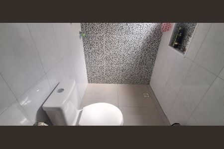 Casa à venda com 300m², 3 quartos e 3 vagas Casa à venda com 300m², 3 quartos e 3 vagasBanheiro Suíte