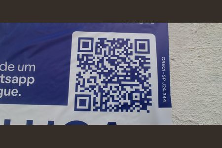 Casa à venda com 300m², 3 quartos e 3 vagas Casa à venda com 300m², 3 quartos e 3 vagasCódigo