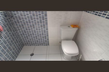 Casa à venda com 300m², 3 quartos e 3 vagas Casa à venda com 300m², 3 quartos e 3 vagasBanheiro Social