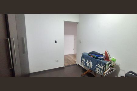 Casa à venda com 300m², 3 quartos e 3 vagas Casa à venda com 300m², 3 quartos e 3 vagasQuarto 2