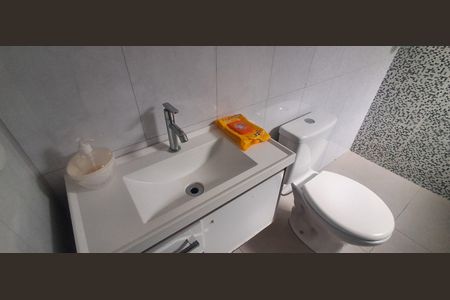 Casa à venda com 300m², 3 quartos e 3 vagas Casa à venda com 300m², 3 quartos e 3 vagasBanheiro Suíte