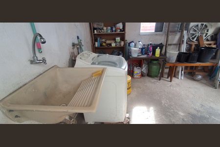 Casa à venda com 300m², 3 quartos e 3 vagas Casa à venda com 300m², 3 quartos e 3 vagasÁrea de Serviço