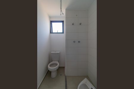 Apartamento à venda com 38m², 2 quartos e sem vaga Apartamento à venda com 38m², 2 quartos e sem vagaBanheiro