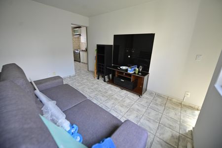 Sala de apartamento à venda com 3 quartos, 91m² em Parque Anhanguera, Goiânia