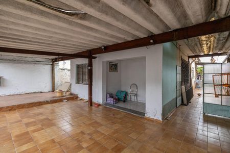 Casa à venda com 500m², 2 quartos e 1 vagaCasa 1 - Garagem 