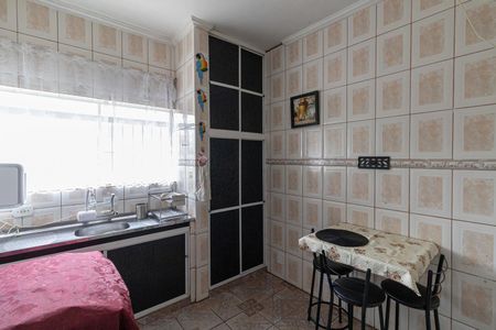 Casa à venda com 500m², 2 quartos e 1 vagaCasa 1 - Cozinha 