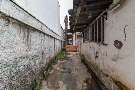 Casa à venda com 500m², 2 quartos e 1 vagaCasa 1 - Quintal 