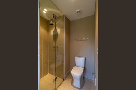 Banheiro de kitnet/studio para alugar com 1 quarto, 20m² em Lapa, São Paulo