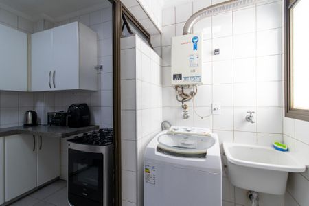 Apartamento para alugar com 58m², 2 quartos e 1 vagaÁrea de Serviço