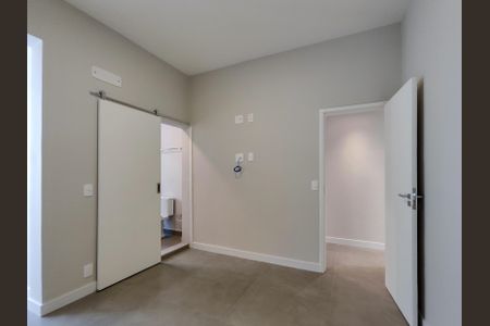 Apartamento à venda com 98m², 3 quartos e sem vagaSuíte