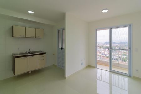 Apartamento para alugar com 42m², 2 quartos e 1 vaga Apartamento para alugar com 42m², 2 quartos e 1 vagaSala