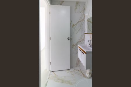 Apartamento para alugar com 42m², 2 quartos e 1 vaga Apartamento para alugar com 42m², 2 quartos e 1 vagaBanheiro