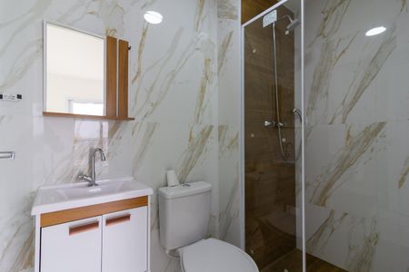 Apartamento para alugar com 42m², 2 quartos e 1 vaga Apartamento para alugar com 42m², 2 quartos e 1 vagaBanheiro