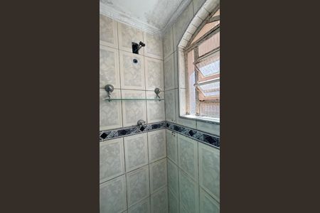 Apartamento à venda com 55m², 2 quartos e 1 vaga Apartamento à venda com 55m², 2 quartos e 1 vagaBanheiro