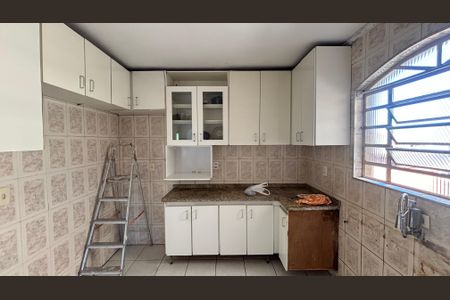 Apartamento à venda com 55m², 2 quartos e 1 vaga Apartamento à venda com 55m², 2 quartos e 1 vagaCozinha