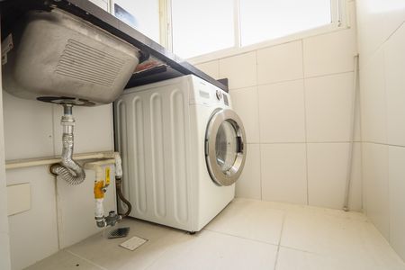 Apartamento para alugar com 50m², 2 quartos e 1 vaga Apartamento para alugar com 50m², 2 quartos e 1 vagaLavanderia