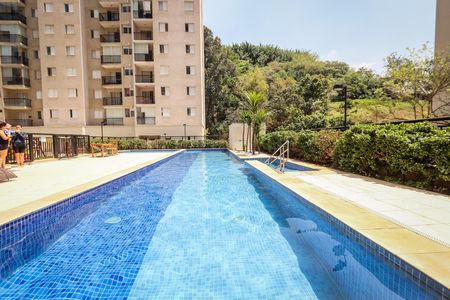 Apartamento para alugar com 50m², 2 quartos e 1 vaga Apartamento para alugar com 50m², 2 quartos e 1 vagaÁrea comum - Piscina