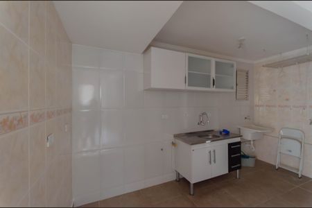 Apartamento para alugar com 64m², 2 quartos e sem vagaCozinha e Área de Serviço