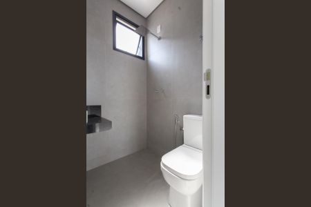 Casa à venda com 1000m², 4 quartos e 10 vagas Casa à venda com 1000m², 4 quartos e 10 vagasBanheiro Social