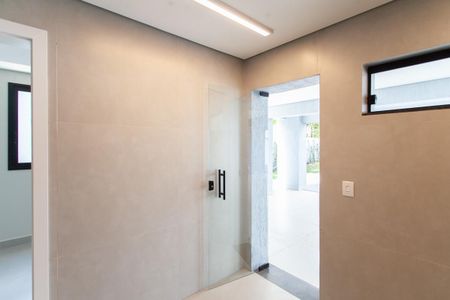 Casa à venda com 1000m², 4 quartos e 10 vagas Casa à venda com 1000m², 4 quartos e 10 vagasÁrea de Serviço