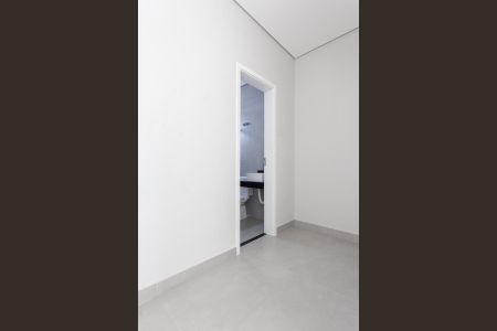 Casa à venda com 1000m², 4 quartos e 10 vagas Casa à venda com 1000m², 4 quartos e 10 vagasCloset da suíte 2