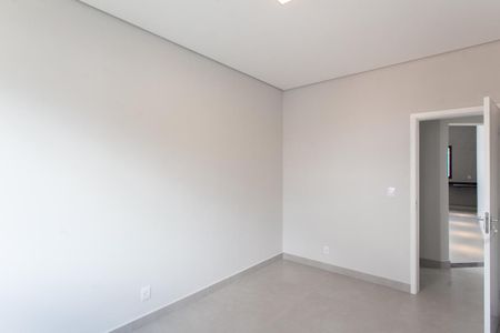 Casa à venda com 1000m², 4 quartos e 10 vagas Casa à venda com 1000m², 4 quartos e 10 vagasQuarto 1