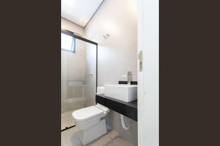 Casa à venda com 1000m², 4 quartos e 10 vagas Casa à venda com 1000m², 4 quartos e 10 vagasBanheiro da Suíte 2