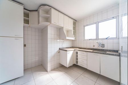 Apartamento à venda com 56m², 2 quartos e 1 vaga Apartamento à venda com 56m², 2 quartos e 1 vagaCozinha