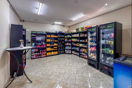 Apartamento à venda com 56m², 2 quartos e 1 vaga Apartamento à venda com 56m², 2 quartos e 1 vagaÁrea comum - Mini mercado