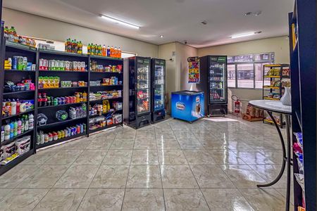 Apartamento à venda com 56m², 2 quartos e 1 vaga Apartamento à venda com 56m², 2 quartos e 1 vagaÁrea comum - Mini mercado