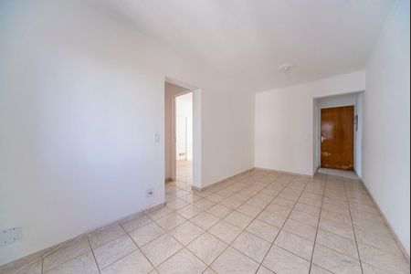 Apartamento à venda com 56m², 2 quartos e 1 vaga Apartamento à venda com 56m², 2 quartos e 1 vagaSala