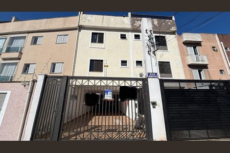 Apartamento à venda com 50m², 2 quartos e 1 vaga Apartamento à venda com 50m², 2 quartos e 1 vagaFachada