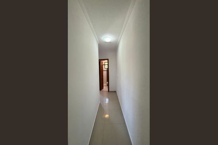 Corredor de apartamento à venda com 2 quartos, 50m² em Vila Pires, Santo André