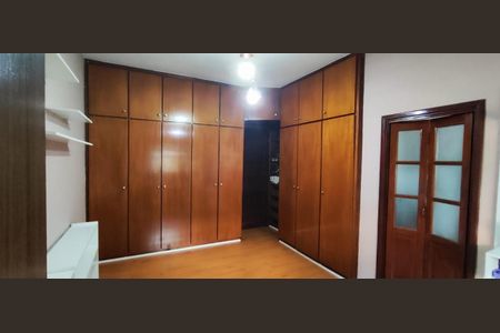 Casa à venda com 164m², 3 quartos e 3 vagas Casa à venda com 164m², 3 quartos e 3 vagasSuíte