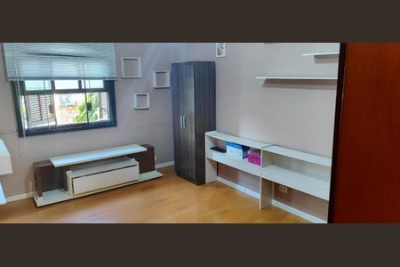 Casa à venda com 164m², 3 quartos e 3 vagas Casa à venda com 164m², 3 quartos e 3 vagasSuíte