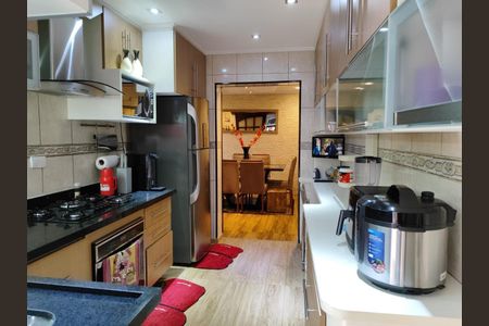 Casa à venda com 164m², 3 quartos e 3 vagas Casa à venda com 164m², 3 quartos e 3 vagasCozinha