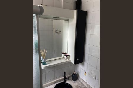 Apartamento à venda com 50m², 2 quartos e 1 vaga Apartamento à venda com 50m², 2 quartos e 1 vagaBanheiro