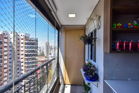 Varanda de apartamento à venda com 3 quartos, 70m² em Jardim Parque Morumbi, São Paulo