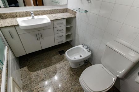 Apartamento para alugar com 140m², 4 quartos e 3 vagas Apartamento para alugar com 140m², 4 quartos e 3 vagasBanheiro da Suíte 3