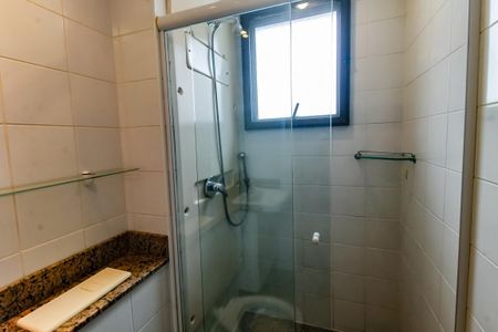 Apartamento para alugar com 140m², 4 quartos e 3 vagas Apartamento para alugar com 140m², 4 quartos e 3 vagasBanheiro da Suíte 2